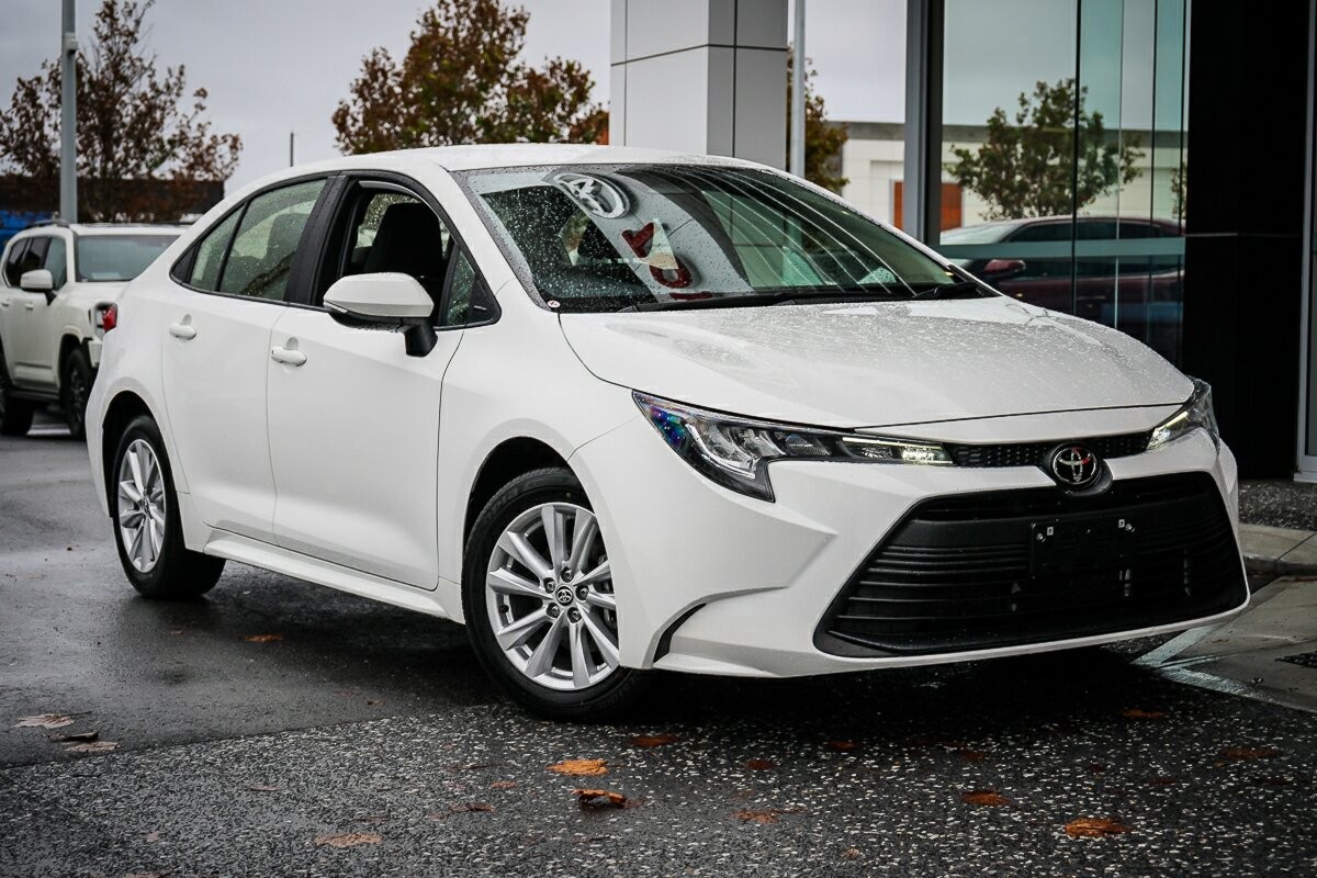 Toyota Corolla image 1