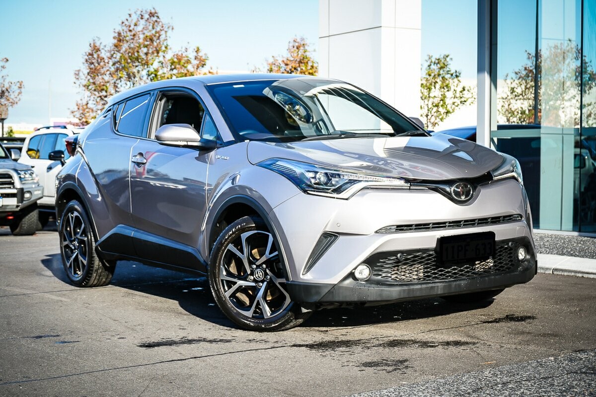Toyota C-hr image 1