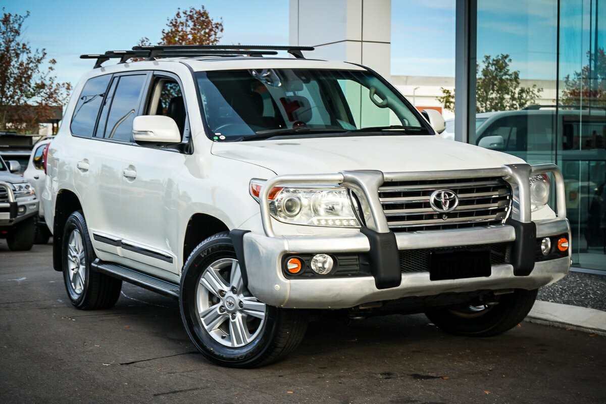 Toyota Landcruiser image 1