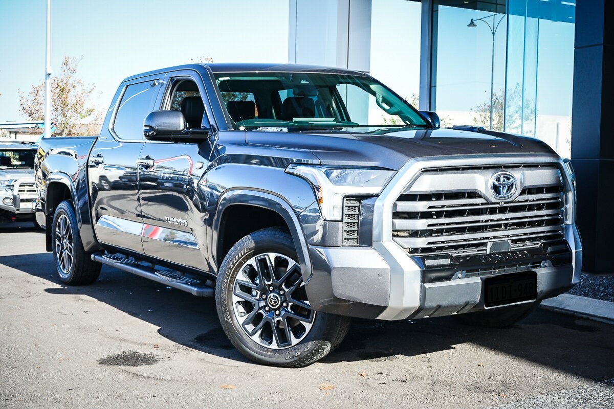 Toyota Tundra image 1