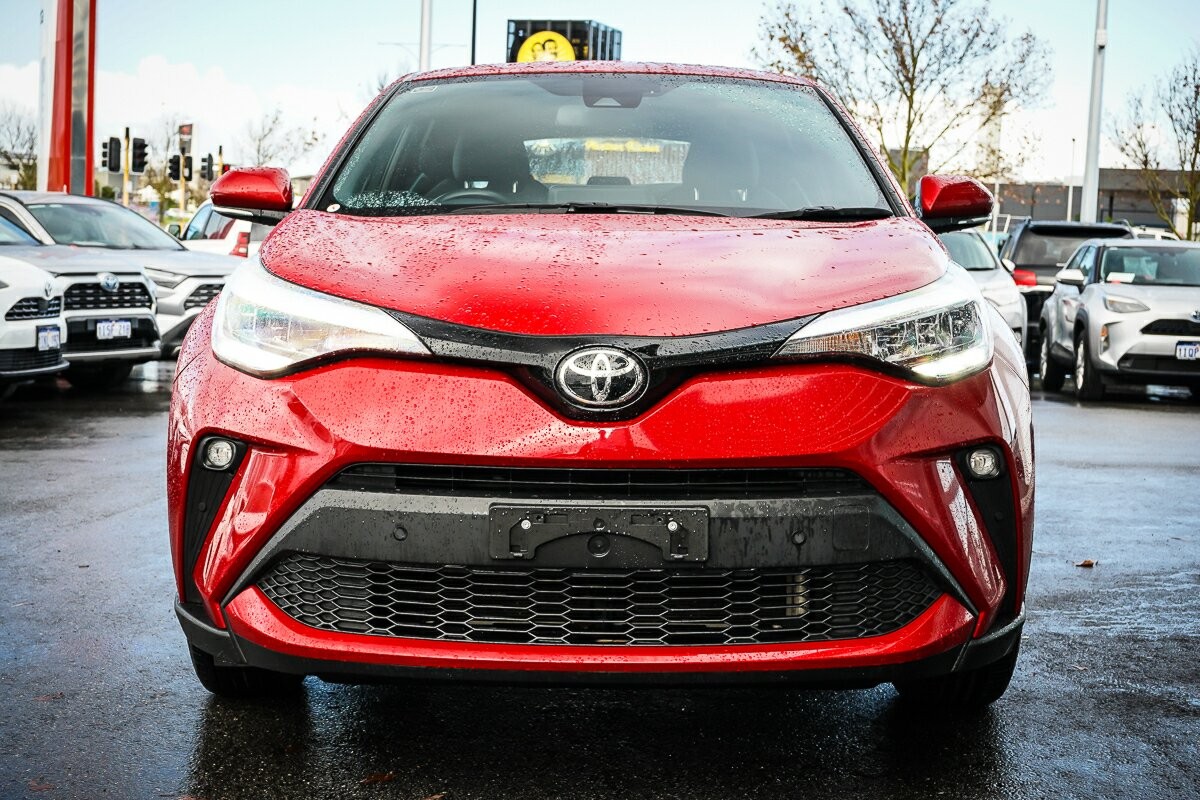 Toyota C-hr image 3