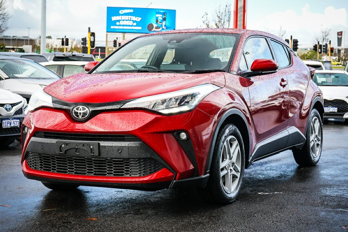 Toyota C-hr image 4