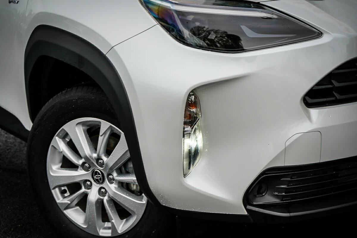 Toyota Yaris Cross image 2