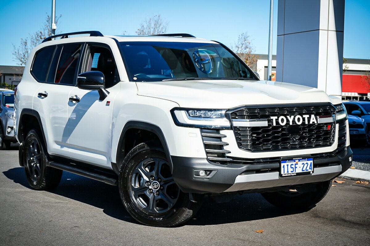 Toyota Landcruiser image 1