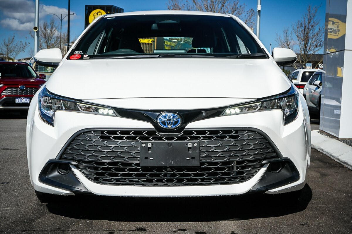 Toyota Corolla image 3