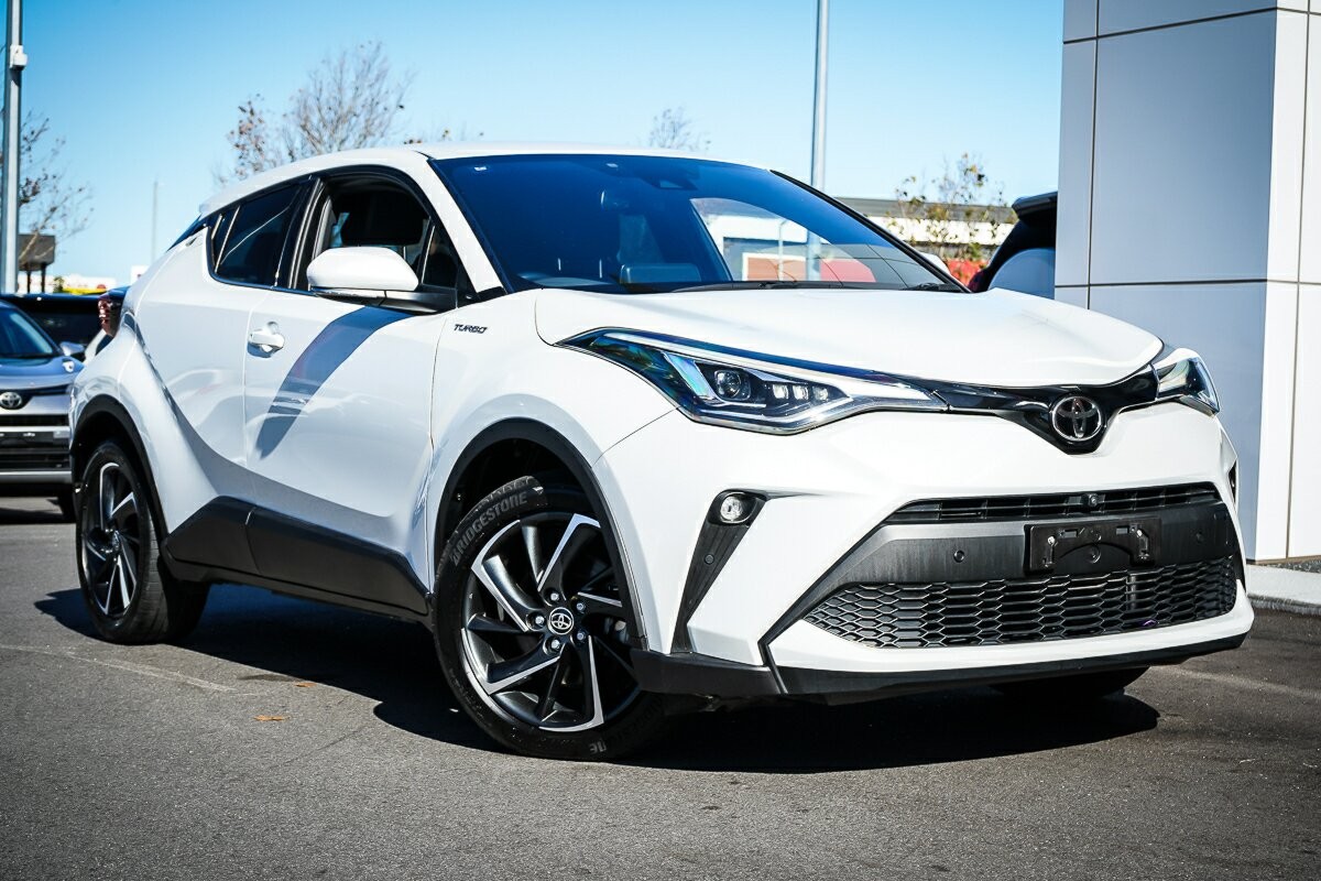 Toyota C-hr image 1