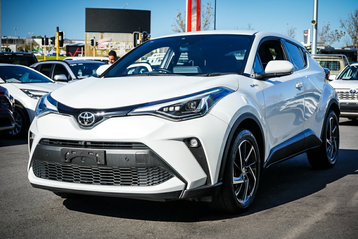 Toyota C-hr image 4