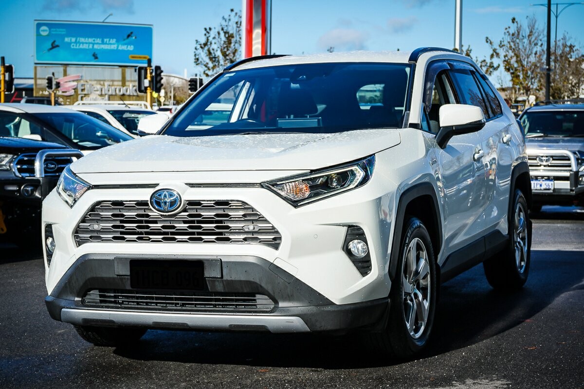 Toyota Rav4 image 4
