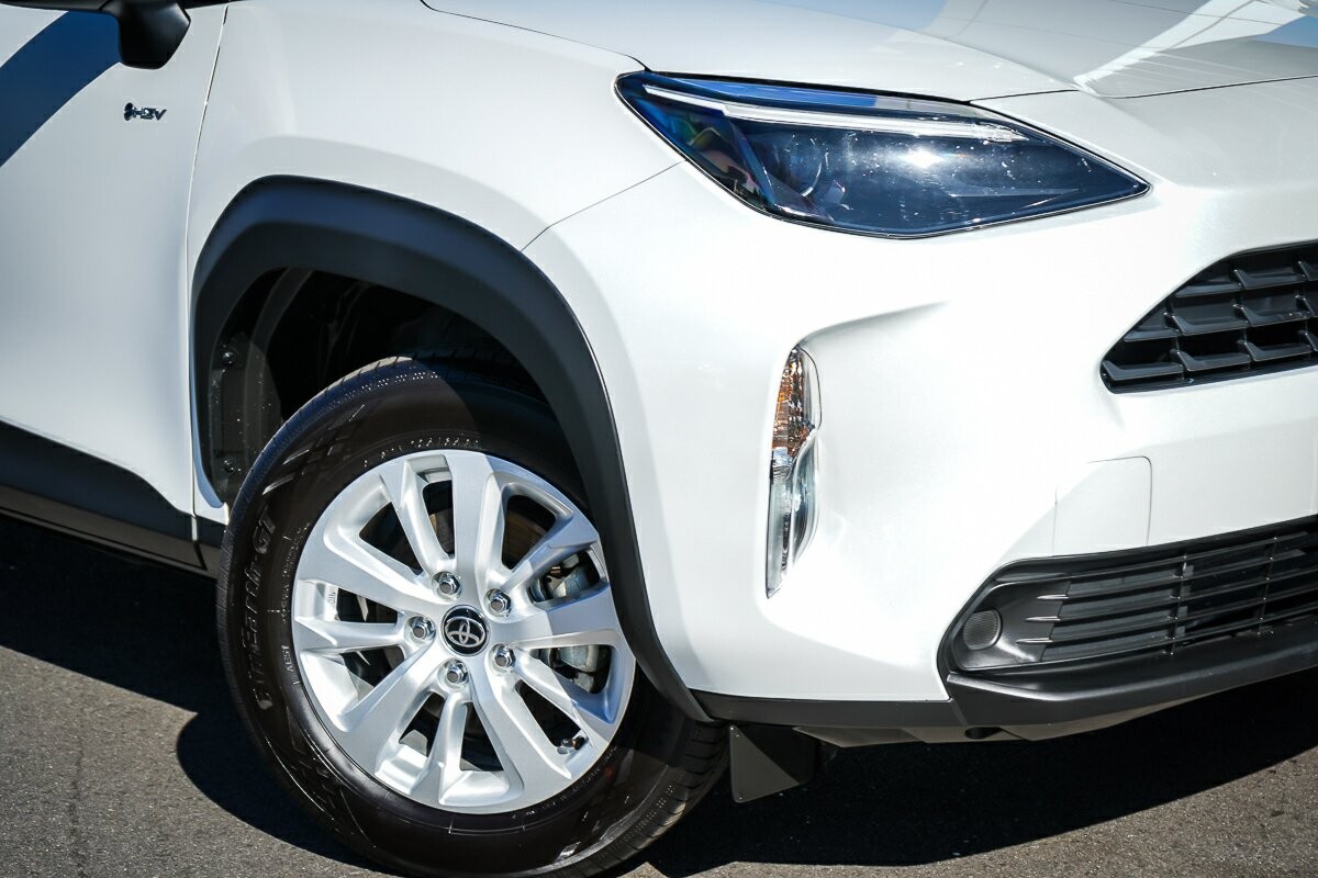 Toyota Yaris Cross image 2