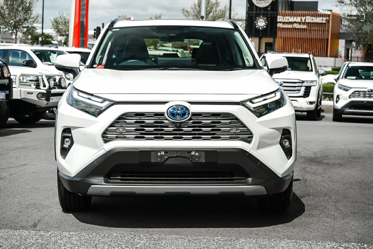 Toyota Rav4 image 3