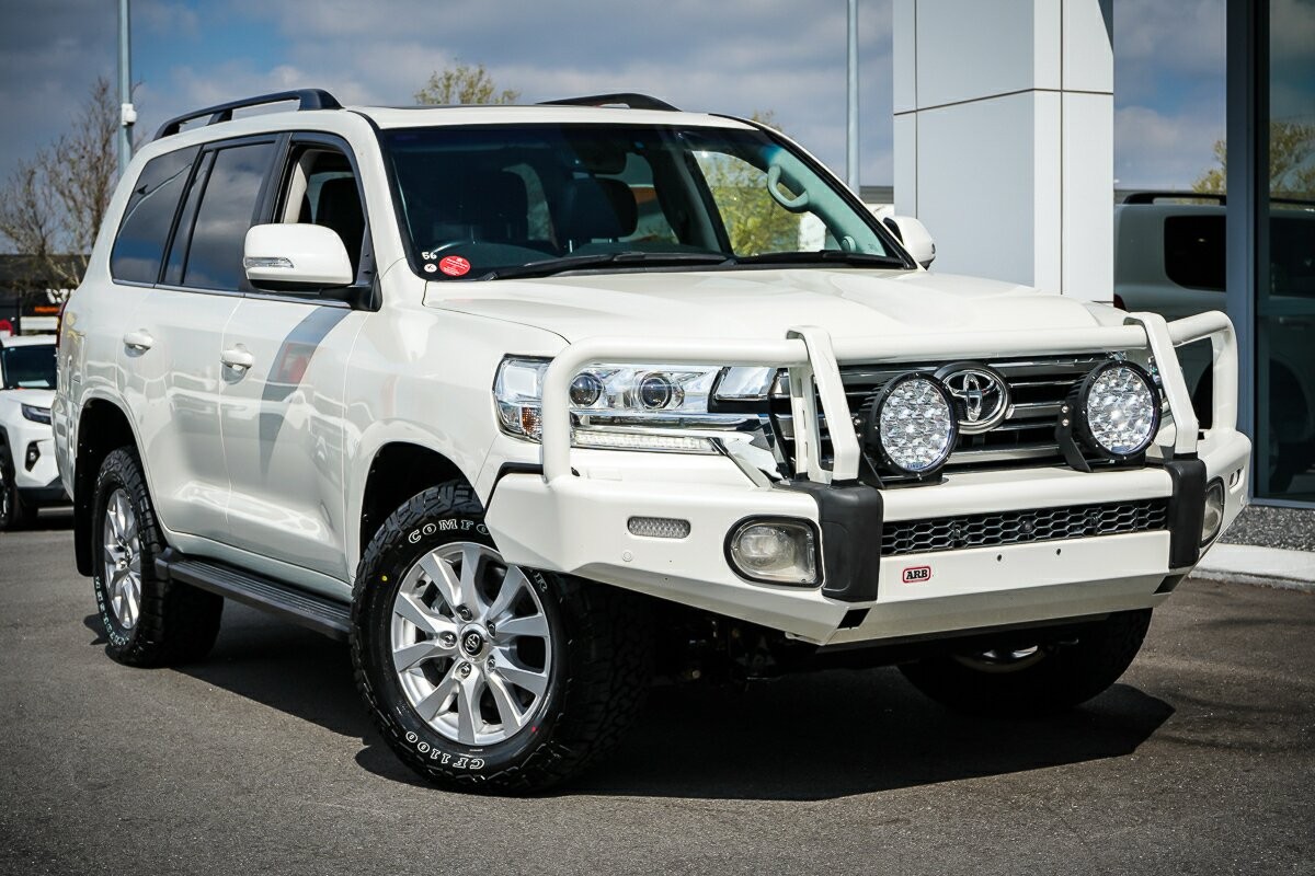 Toyota Landcruiser image 1