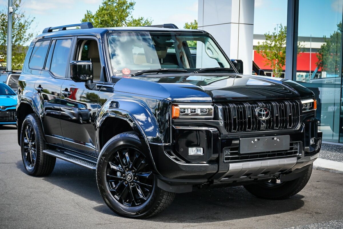 Toyota Landcruiser Prado image 1