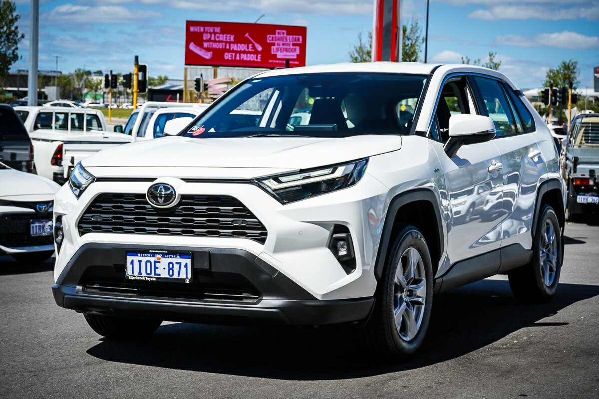 Toyota Rav4 image 4