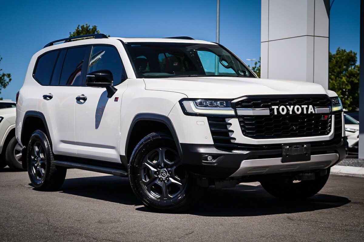 Toyota Landcruiser image 1