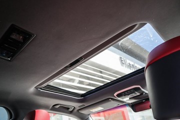 https://vehicle-cdn.autoleague.cloud/34708_6511613_14.jpg
