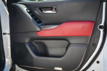 https://vehicle-cdn.autoleague.cloud/34708_6511613_16.jpg