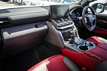 https://vehicle-cdn.autoleague.cloud/34708_6511613_27.jpg