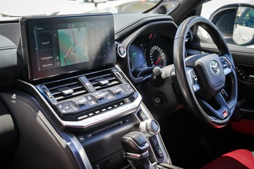 https://vehicle-cdn.autoleague.cloud/34708_6511613_28.jpg