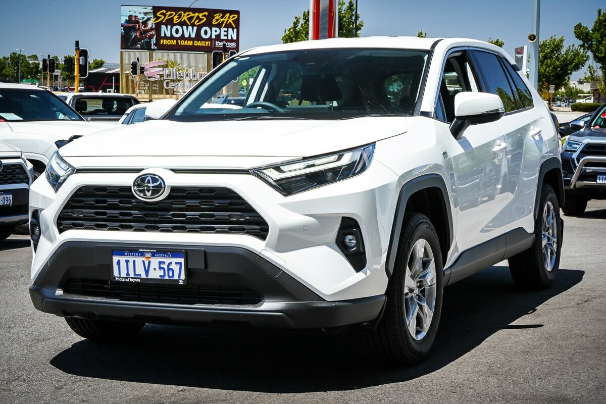 Toyota Rav4 image 4