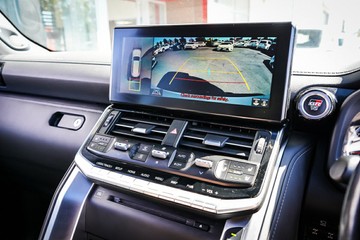 https://vehicle-cdn.autoleague.cloud/34708_6511747_23.jpg