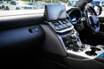 https://vehicle-cdn.autoleague.cloud/34708_6511747_25.jpg