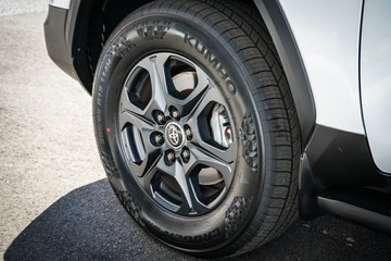 https://vehicle-cdn.autoleague.cloud/34708_6511747_5.jpg