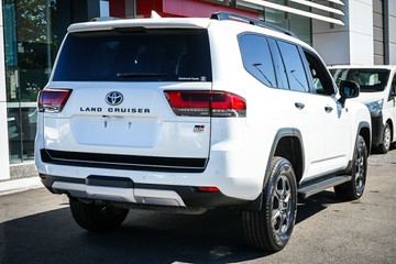 https://vehicle-cdn.autoleague.cloud/34708_6511747_8.jpg