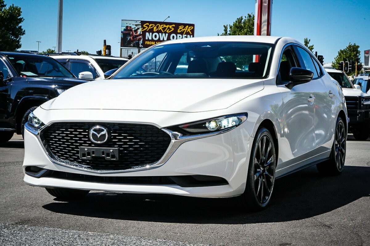 Mazda 3 image 4