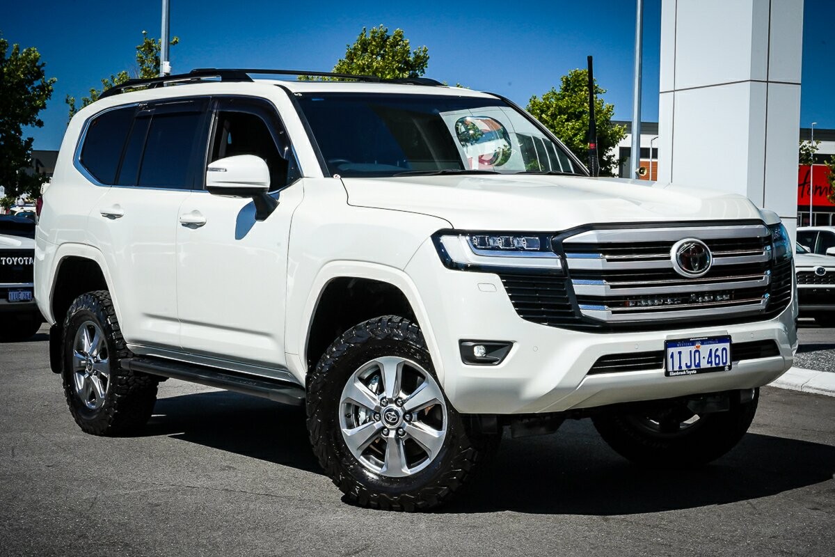 Toyota Landcruiser image 1