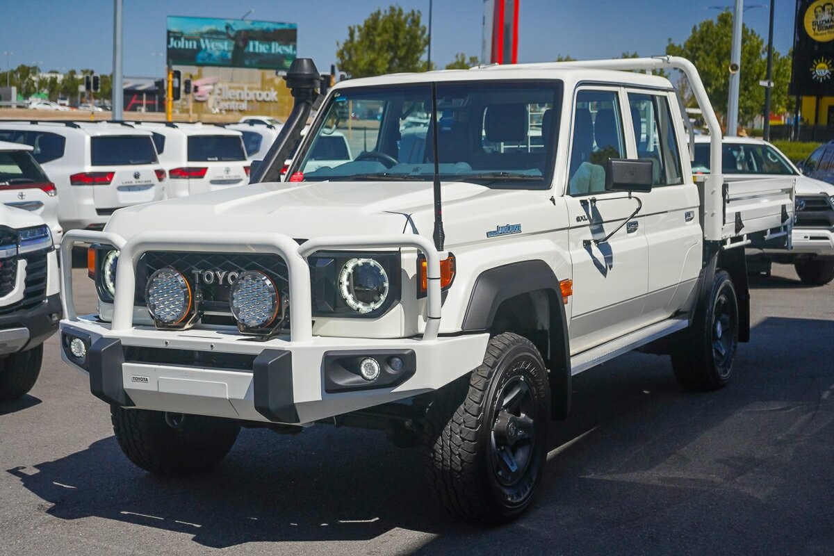 Toyota Landcruiser image 4