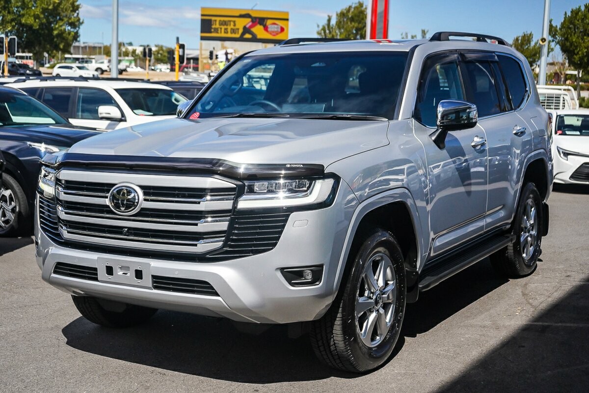 Toyota Landcruiser image 4