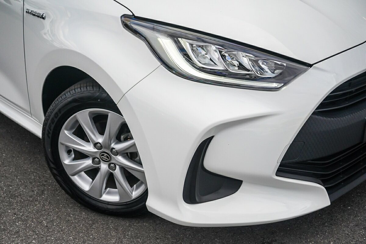 Toyota Yaris image 2