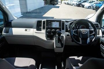 https://vehicle-cdn.autoleague.cloud/34708_6511904_11.jpg
