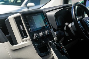 https://vehicle-cdn.autoleague.cloud/34708_6511904_22.jpg