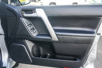 https://vehicle-cdn.autoleague.cloud/34708_6511947_11.jpg