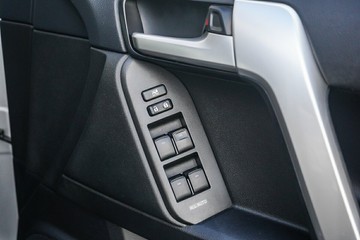 https://vehicle-cdn.autoleague.cloud/34708_6511947_12.jpg