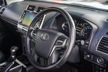 https://vehicle-cdn.autoleague.cloud/34708_6511947_13.jpg