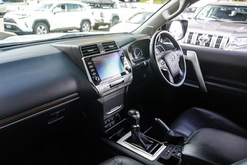 https://vehicle-cdn.autoleague.cloud/34708_6511947_20.jpg