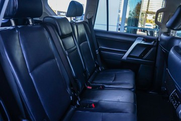 https://vehicle-cdn.autoleague.cloud/34708_6511957_9.jpg