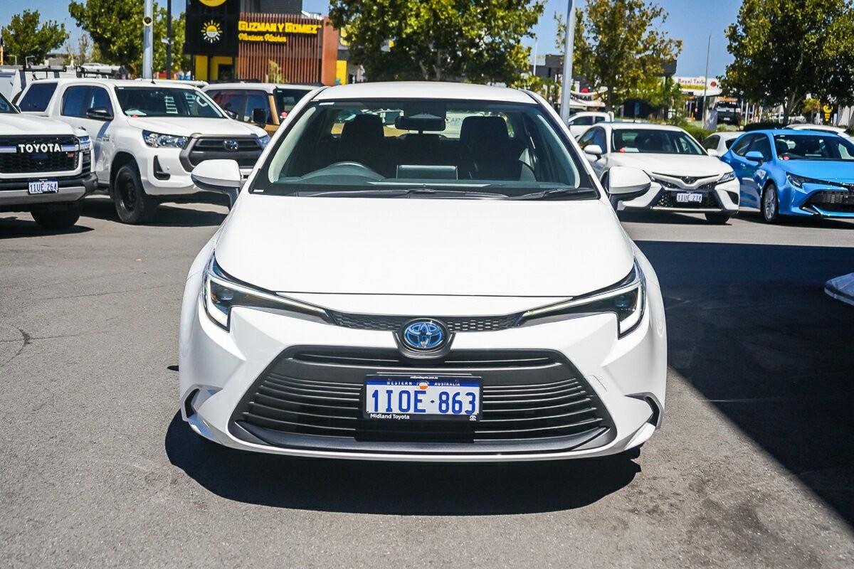 Toyota Corolla image 3