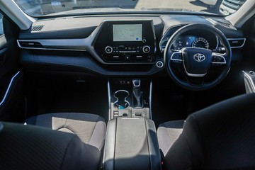 https://vehicle-cdn.autoleague.cloud/34708_6512076_10.jpg