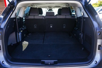 https://vehicle-cdn.autoleague.cloud/34708_6512076_19.jpg