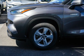 https://vehicle-cdn.autoleague.cloud/34708_6512076_5.jpg