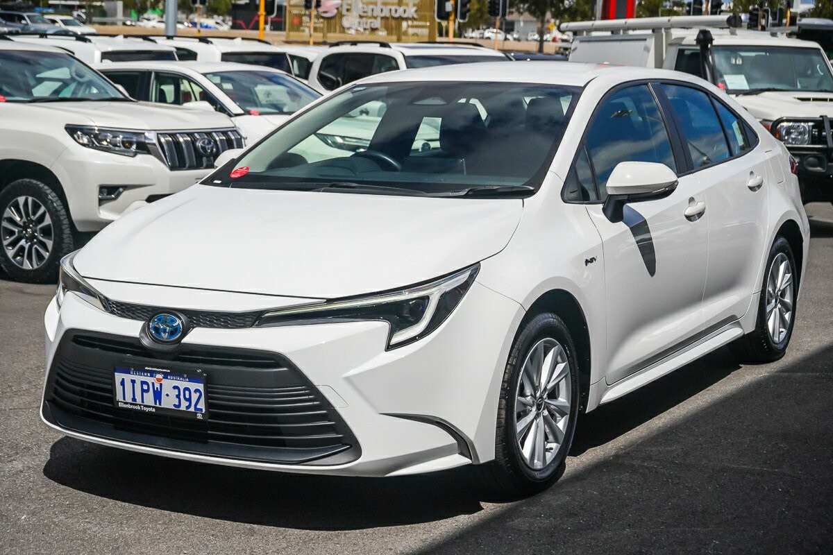 Toyota Corolla image 4