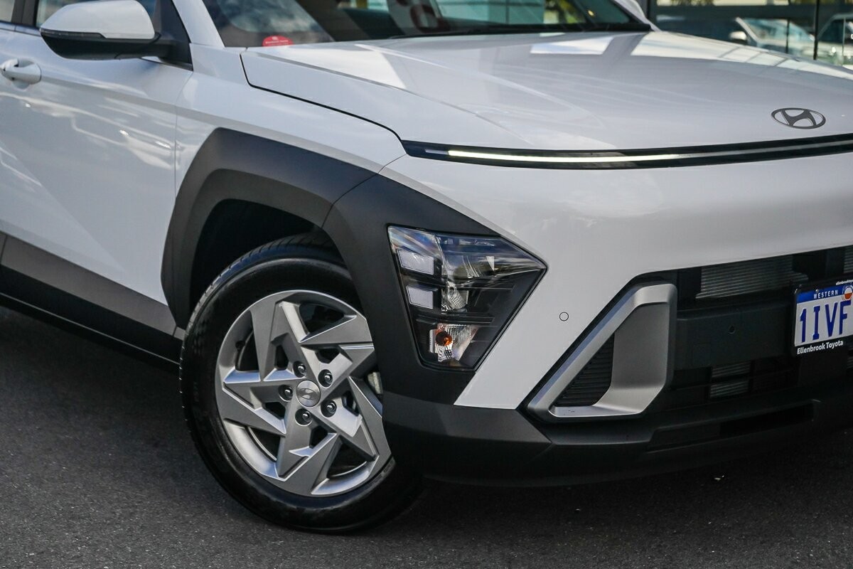 Hyundai Kona image 2