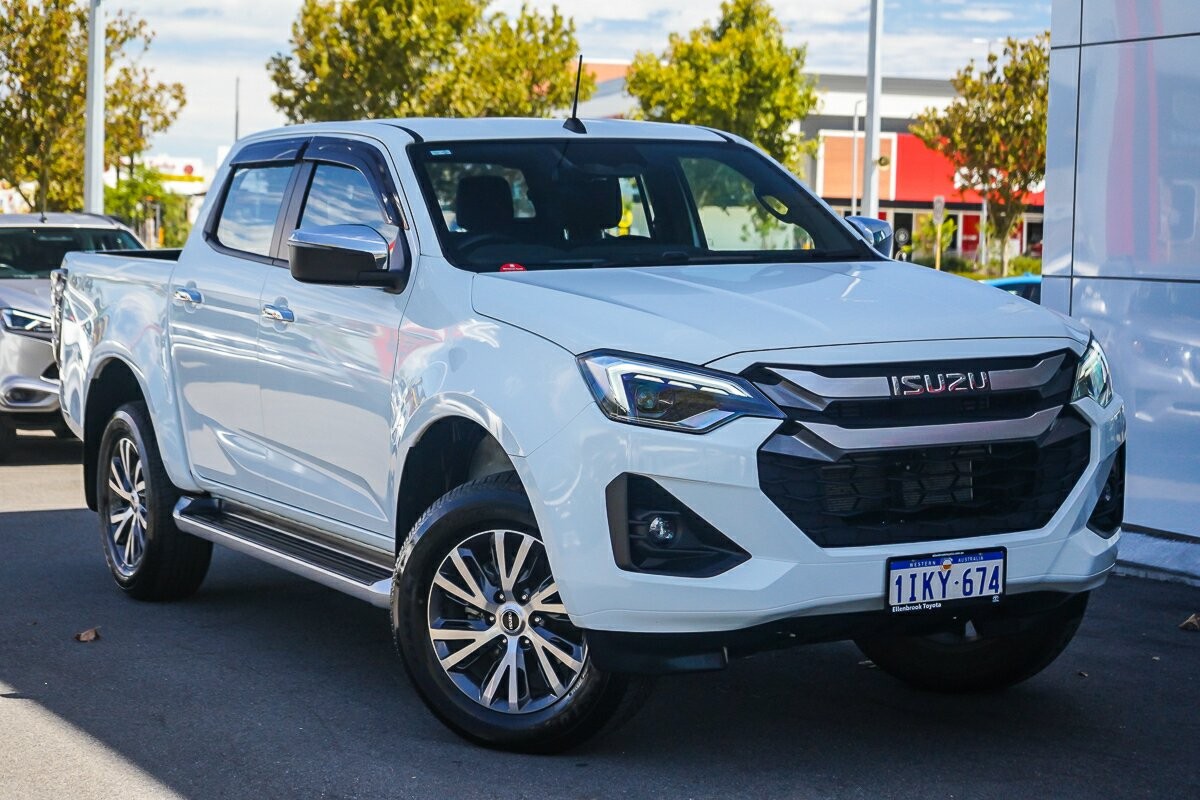 Isuzu D-max image 1