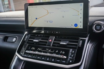 https://vehicle-cdn.autoleague.cloud/34708_6512113_17.jpg