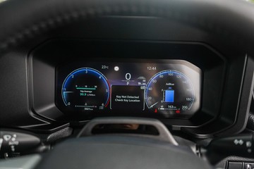 https://vehicle-cdn.autoleague.cloud/34708_6512144_16.jpg