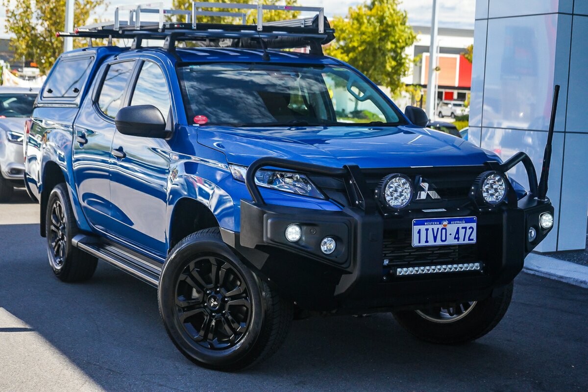 Mitsubishi Triton image 1