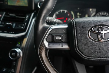 https://vehicle-cdn.autoleague.cloud/34708_6512163_15.jpg
